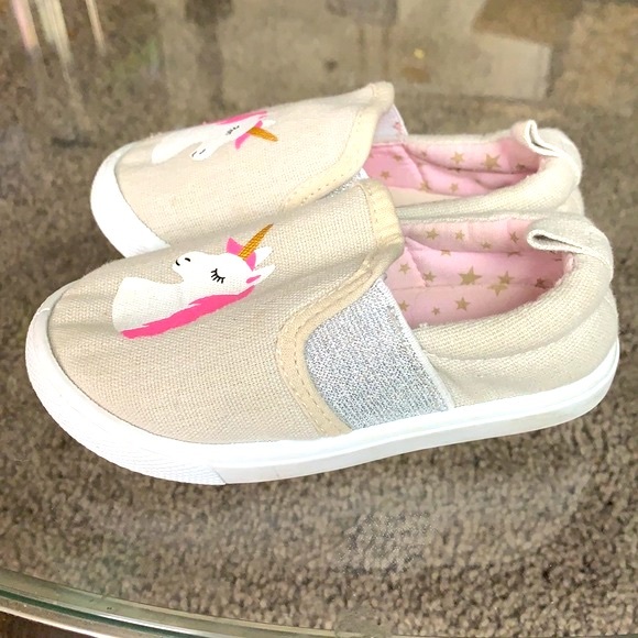 Nerteo Toddler Slip On Shoes Canvas Sneakers Size 6 - Picture 8 of 15